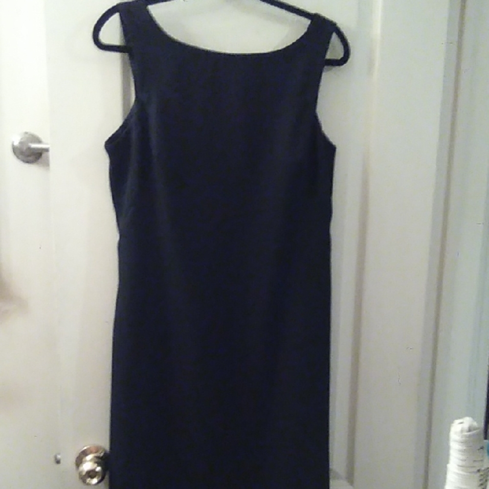 Jessica Classic Black Midi Dress